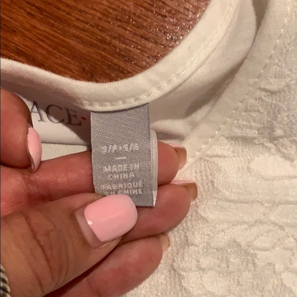 Children’s Place Deess - Picture 2 of 3